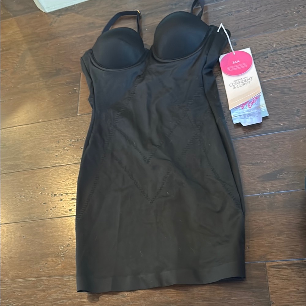 Victoria Secret Power Figure - Cupped Shaping Slip Black 36A